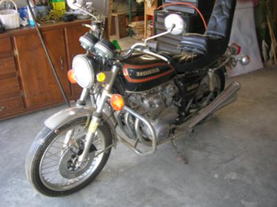 Black and red 1978 HONDA CB550K (example only)