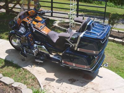 Honda on Royal Blue 1994 Honda Goldwing Interstate 1500  Not The One For Sale
