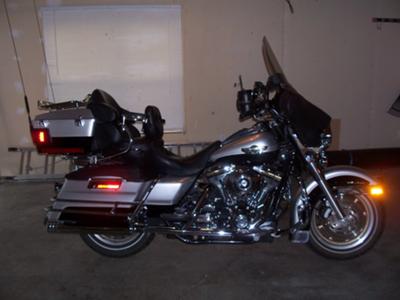 Silver and Black 2003 Harley Davidson Ultra classic Anniversary Edition