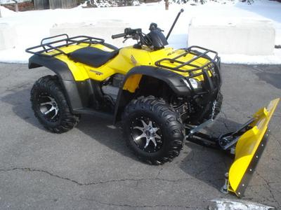 2006 HONDA RANCHER 400 w plow (this photo is for example only; please contact seller for pics of the actual TRX400FA 4X4 ATV for sale in this classified)
