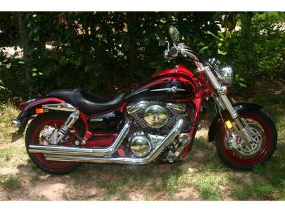 Tribal Black and Red Motorcycle Paint 2006 Kawasaki Vulcan Mean Streak 1600 Limited Edition with Red Rims