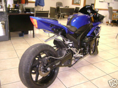 Royal Blue 2009 Yamaha YZF R1 for Sale Rear Fender, Wheel and Exhaust System