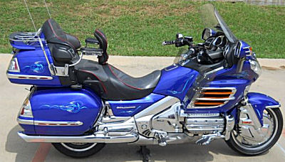 2005 Honda Goldwing Moorcycle with royal blue paint color option