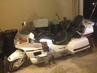 1997 Honda Goldwing with White and Chrome Color Scheme 