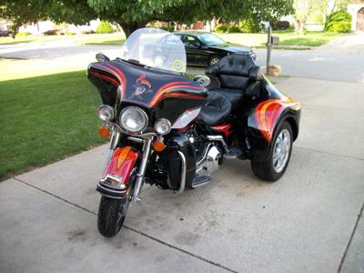 1999 Custom Paint Harley Trike - Ultra Classic Custom DFT Trike