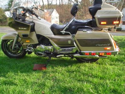 1986 SUZUKI CAVALCADE LX TOURING MOTORCYCLE  for sale by owner