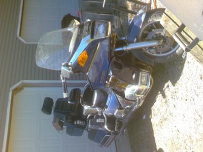 1986 Suzuki Cavalcade LXE motorcycle for sale by owner