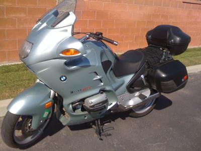 Glacier Green 1998 BMW RT1100 sport touring motorcycle with side and top cases