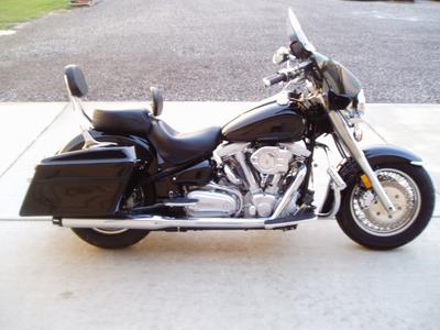 2000 Yamaha Road Star XV1600 with many attractive and desirable mods