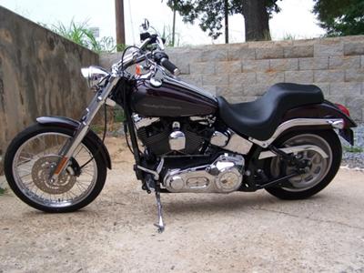 2005 Harley Davidson Deuce w Black Cherry Pearl and Grey (Gray) paint color