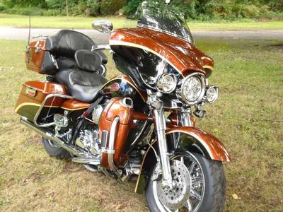 2008 Harley Ultra Classic for sale by owner in NY 2008 Harley Davidson FLHTCUSE3