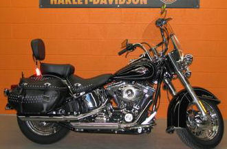 2010 Harley Davidson FLSTC Softail Heritage Classic with Vivid Black paint color option 
