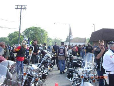 Pictures of the Cpl Kevin Clarke Memorial Motorcycle Ride in Tinley Park Illinois