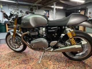 Used 2016 Triumph Thruxton 1200 R for Sale by Owner in Florida
