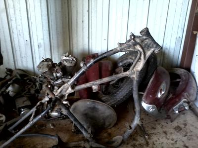 1938 Harley Davidson Solo 45 ci Basket Case Parts and Motorcycle Frame for sale by owner