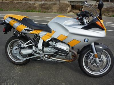 Mandarin Orange and Silver Paint Color 2001 BMW R1100S MOTORCYCLE