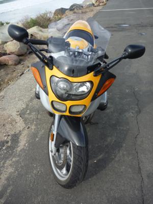 Mandarin Orange and Silver Paint Color  2001 BMW R1100S MOTORCYCLE FRONT FAIRING WHEEL HANDLEBARS 