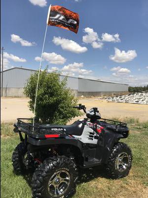 2004 Polaris Sportsman ATV  for Sale by Owner in CA California All terrain 700cc 4X4 EFI system Full injection