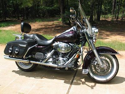 Black Cherry  2005 Harley Davidson Road King Classic (this picture is for example only)