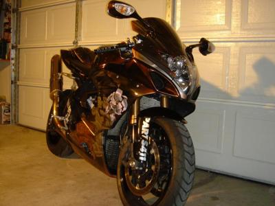 Custom Painted 2006 Suzuki GSXR 1000 motorcycle