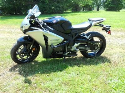 2008 Honda CBR1000RR for sale by owner 