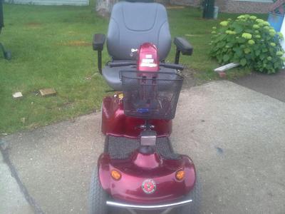 front view of the Used Golden Avenger Mobility Scooter for Sale